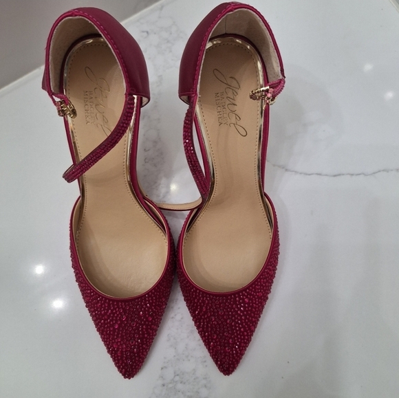 Jewel Badgley Mischka Jailene Fuschia Pumps - Picture 5 of 11